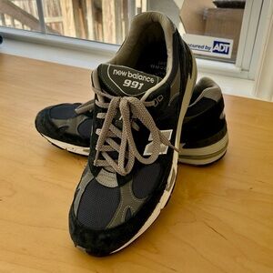 New Balance 997 Men's Navy Suede Sneakers Size 11